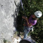 Neus asegurandoa Víctor en el séptimo largo