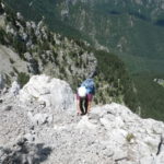 Neus subiendo para ir al rápel