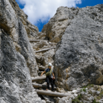 Descenso por las escaleraas